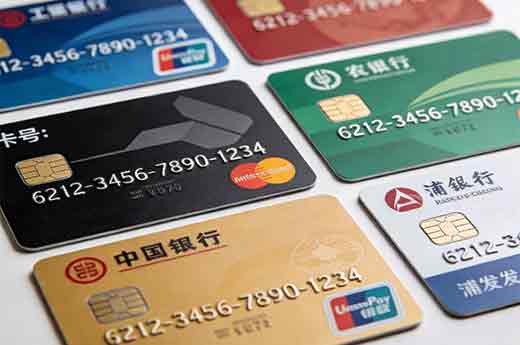 郑州信用卡垫还服务全解析：从正规渠道到费用明细的避坑指南